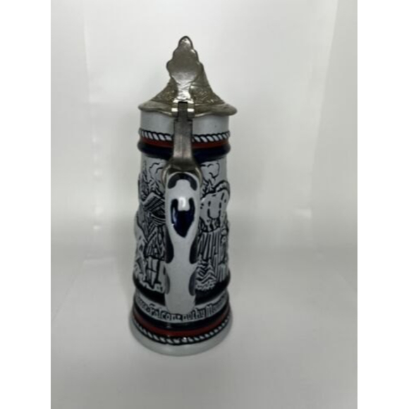 Vintage 1976 Wildlife Beer Stein Handcrafted in Brazil, Avon Exclusive - Picture 4 of 8